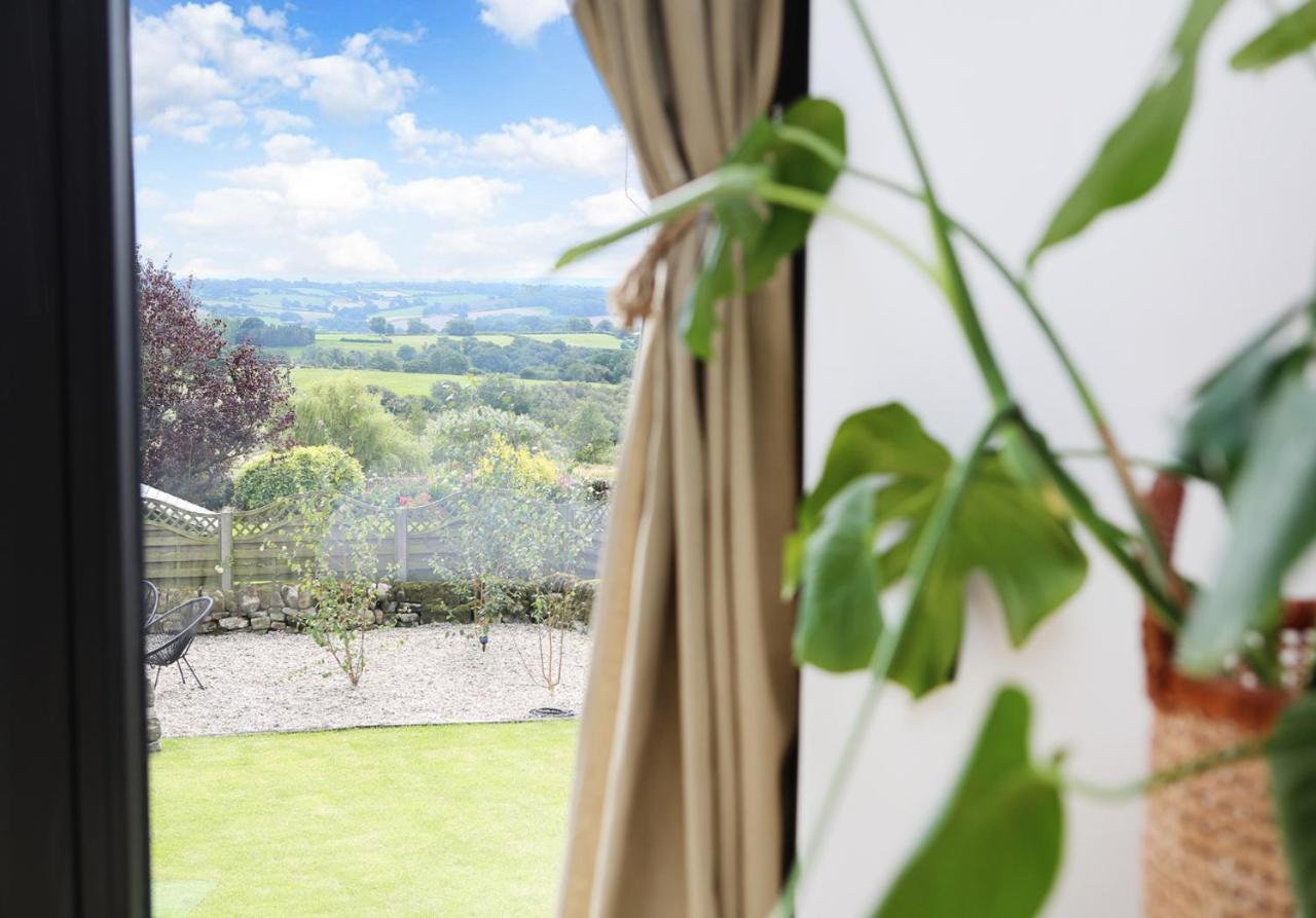 Luxury Cottage In Peak District Near Alton Towers Stanton エクステリア 写真